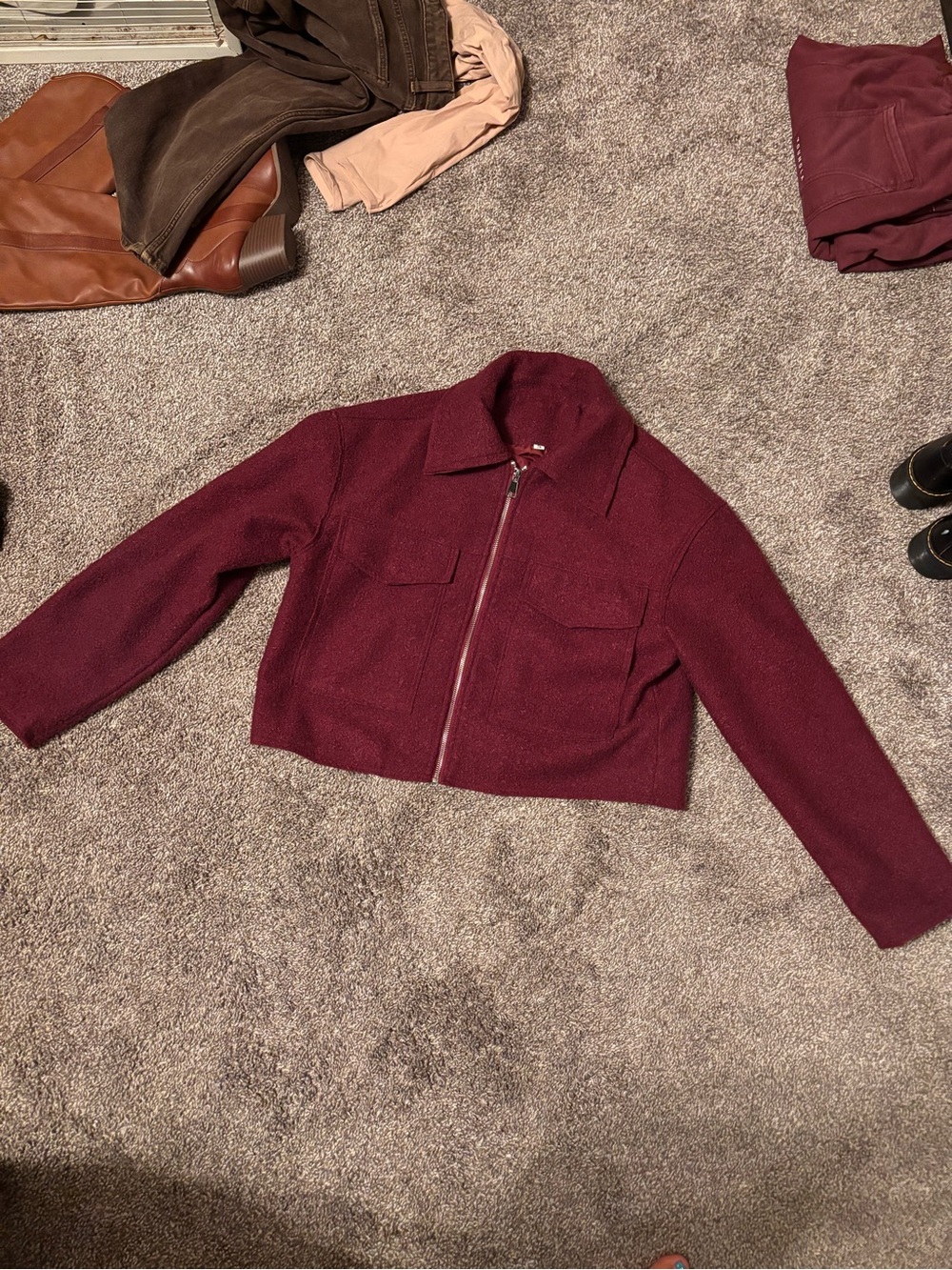 SHEIN Wine Cropped Zip Blazer